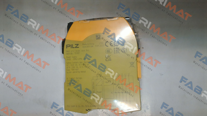 p/n: 751107, Type: PNOZ s7 C 24VDC 4 n/o 1 n/c Pilz