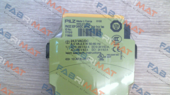 P/N: 777310 Type: PNOZ X3P 24VDC 24VAC 3n/o 1n/c 1so Pilz