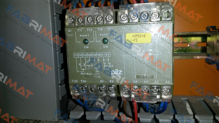 PNOZ  17753 - obsolete replaced by 750104 or 751104  Pilz